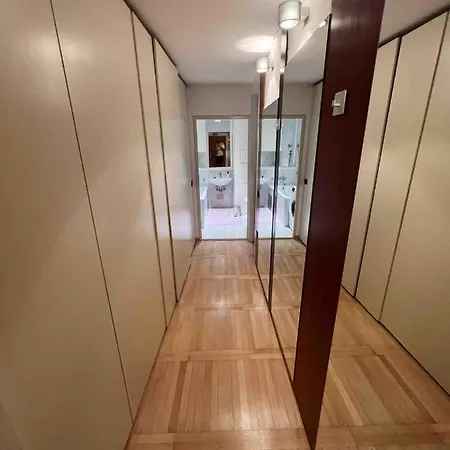 Comfy Flat In City-free Parking Apartament Lublana